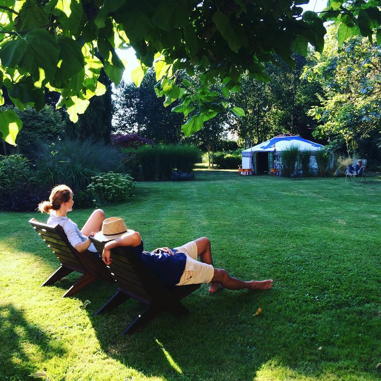 La Maison & L'Atelier Neuilly-en-Thelle エクステリア 写真